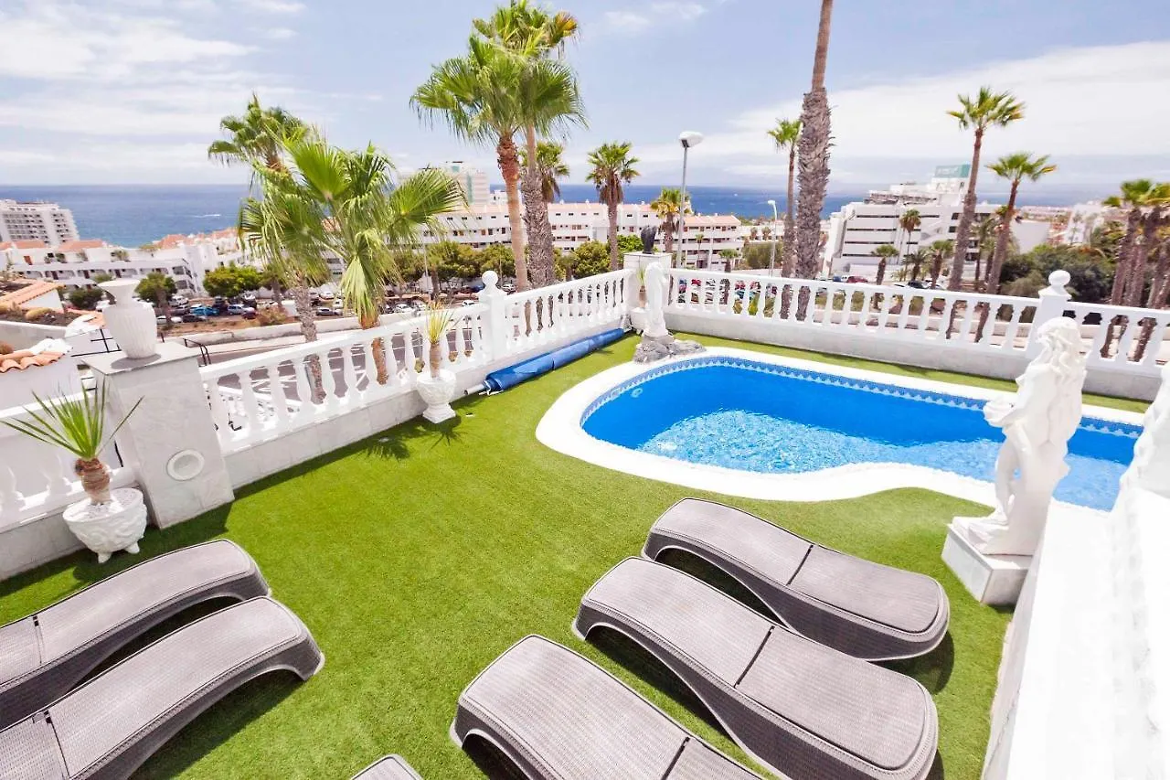 אדחה Villa Sara En San Eugenio - Sara Vacation