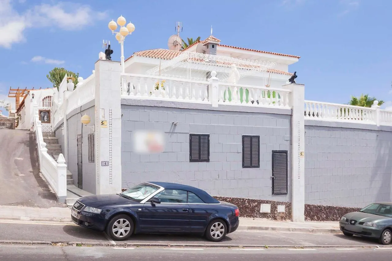 אדחה Villa Sara En San Eugenio - Sara Vacation ספרד
