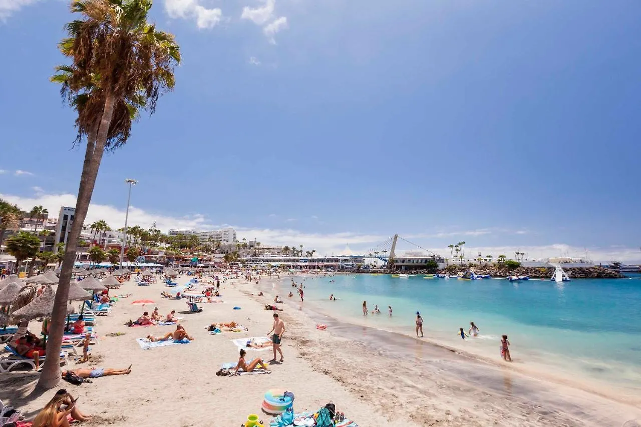 אדחה Villa Sara En San Eugenio - Sara Vacation