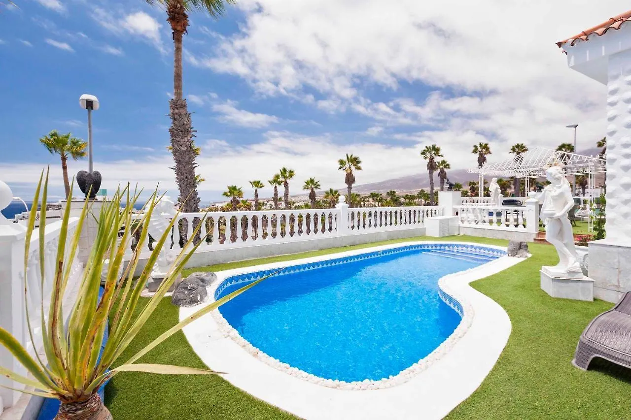 Villa Sara En San Eugenio - Sara Vacation アデヘ 0*,