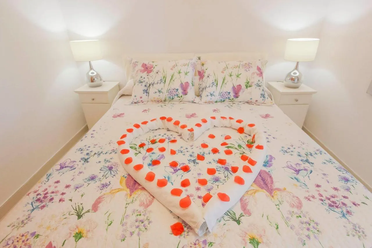 Villa Sara En San Eugenio - Sara Vacation アデヘ